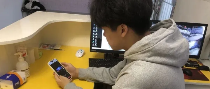 与宪同行，青春向光 || 人工智能产业学院组织线上观看“学宪法，讲宪法”活动十周年成果展演