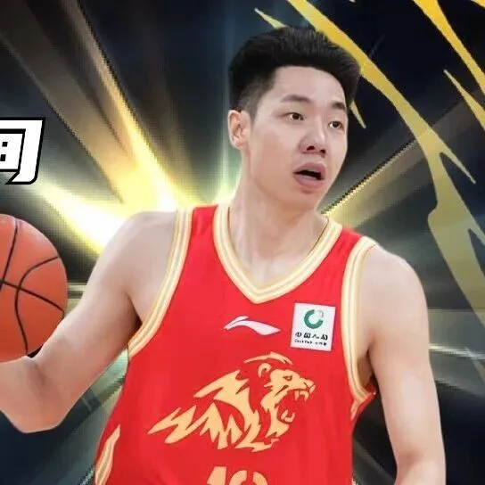 今晚锁定瑆藏体育直播间 看朱俊龙现场拆卡 更有明星周边、邮币卡福袋送不停！！