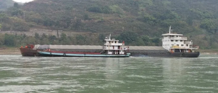 @所有船员：长江干线<em>岳阳</em>段枯水期安全航行指南，请查收！