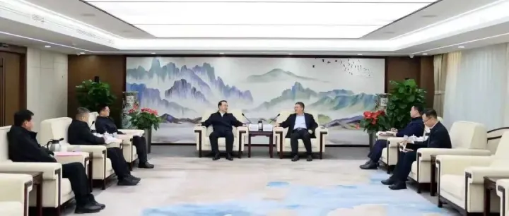 王樹東會見<em>七臺河</em>市委書記陳延良