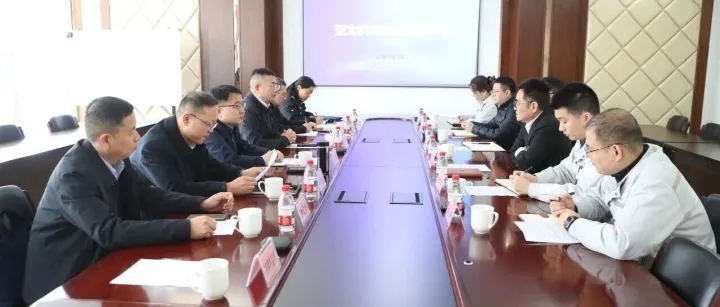 蕭山區(qū)區(qū)委常委、副區(qū)長董振華調(diào)研亞太集團