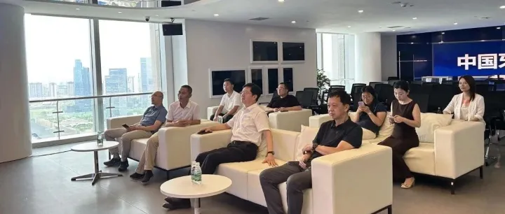 城市中心负责同志带队赴成都都市圈开展现代化都市圈专题调研