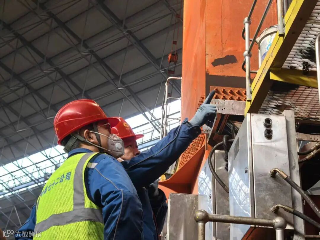 1、2025.12.30决胜时刻显担当,靠前指挥保成功-上饶项目 张元俊.jpg