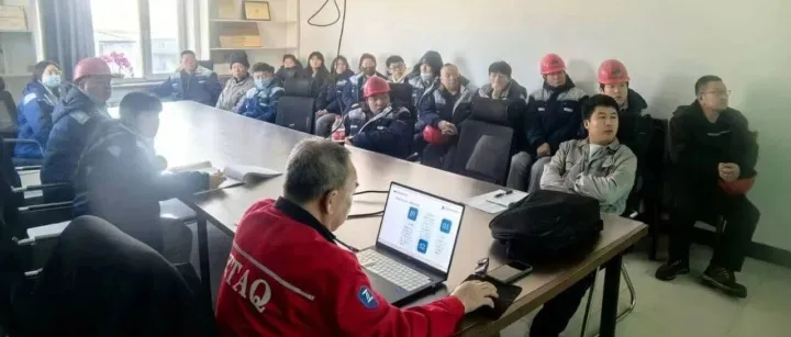 強(qiáng)化安全防線  中泰公司為秀霖化工開展專項(xiàng)培訓(xùn)