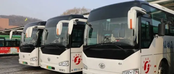35台新能源公交车全新上线！