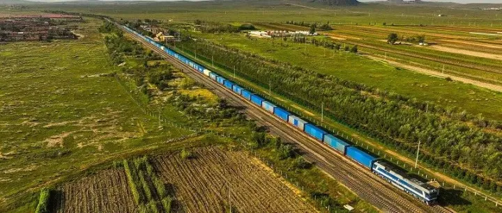 2025中亚班列发运超1.4万列，同比增19.6%，昆明、玉溪、乌鲁木齐、郑州、西安成为前五