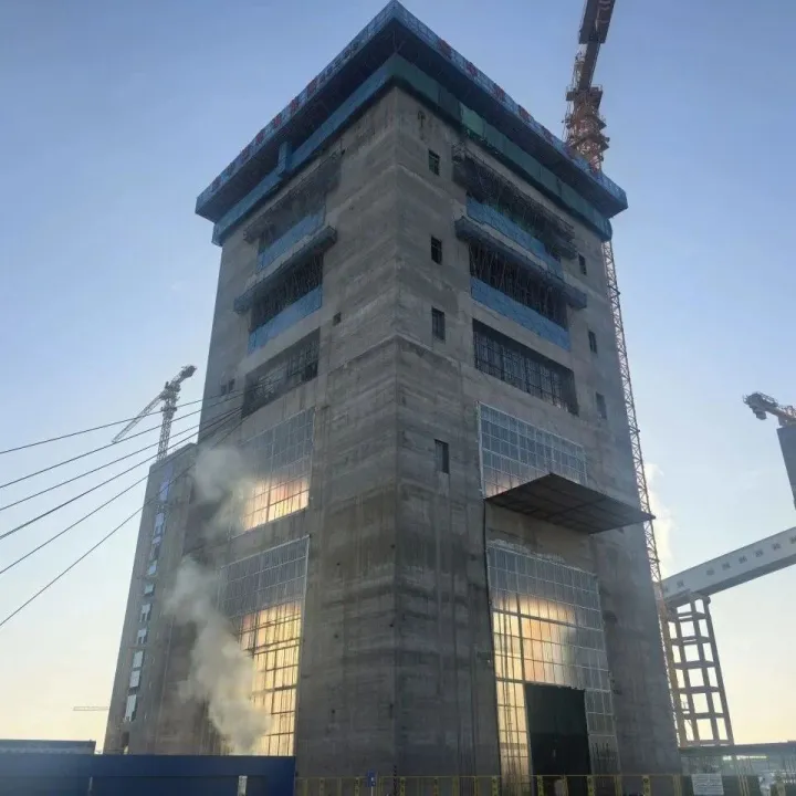 大漠筑芯 高塔擎光——陶忽图煤矿副井井塔建设纪实