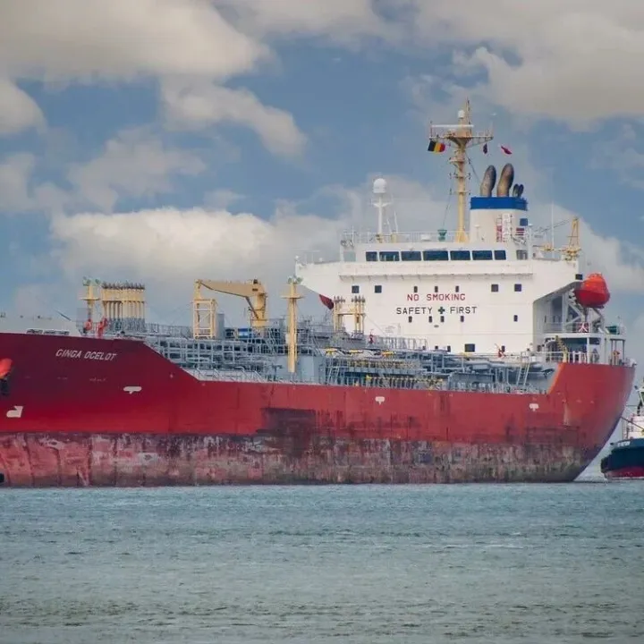 松江區(qū)進出口貿(mào)易代理常見問題破解：四步流程帶你理清代理關(guān)鍵點