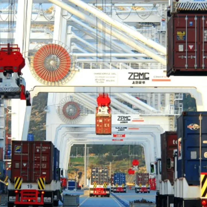 大西洋强风暴来袭 西地中海多处集装箱枢纽暂停