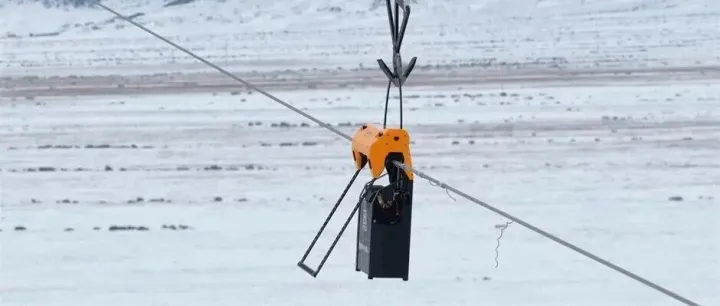 塔城电网机器人带电作业！实现严寒环境下超高压电网智能运维