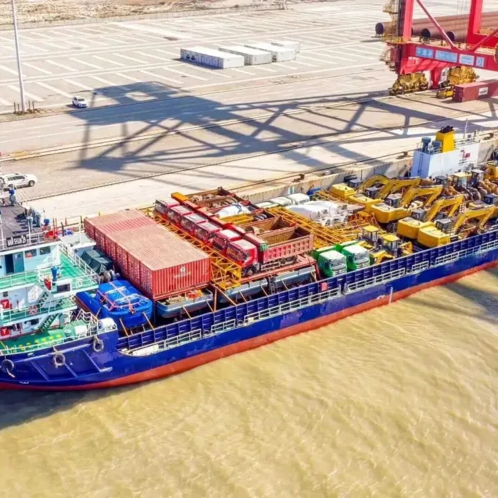 平潭外代高效保障“XX29”輪載運工程設(shè)備順利啟航 助力阿爾及利亞港口基建項目