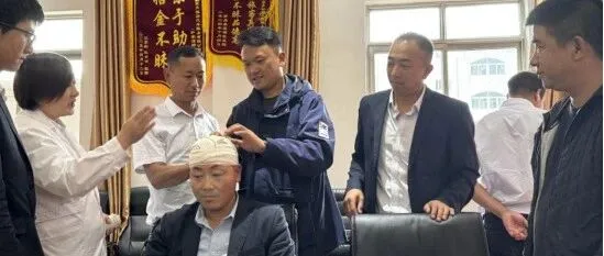 強(qiáng)技能筑牢生命防線，重實(shí)戰(zhàn)護(hù)航平安出行——麗江民航藍(lán)天開展醫(yī)療救護(hù)實(shí)戰(zhàn)化專題培訓(xùn)