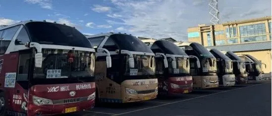 麗江機(jī)場(chǎng)快線：筑牢安全防線  護(hù)航研學(xué)之路