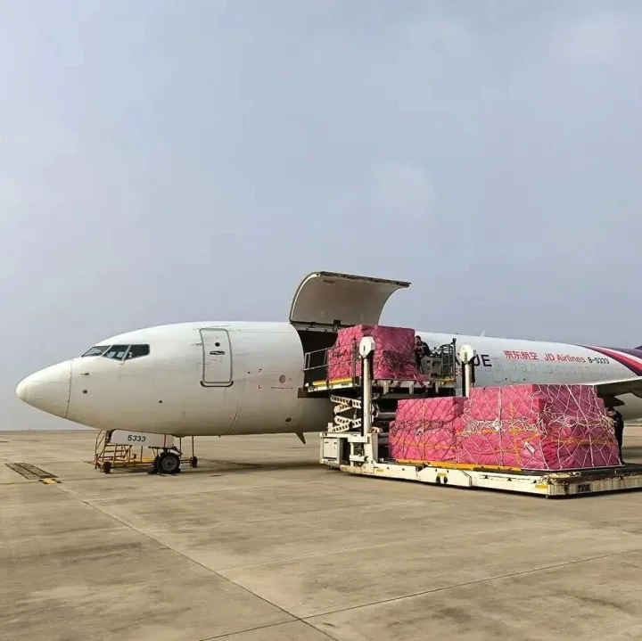 京東物流開通“武漢-曼谷”全貨機(jī)航線 雙向鏈接“光芯屏端網(wǎng)”與東南亞生鮮