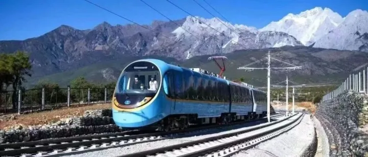 <em>麗江</em>觀光火車，面臨“停擺”