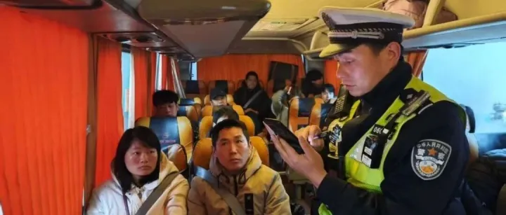 上海公安交管部门多维发力护航2026春运 筑牢平安出行防线