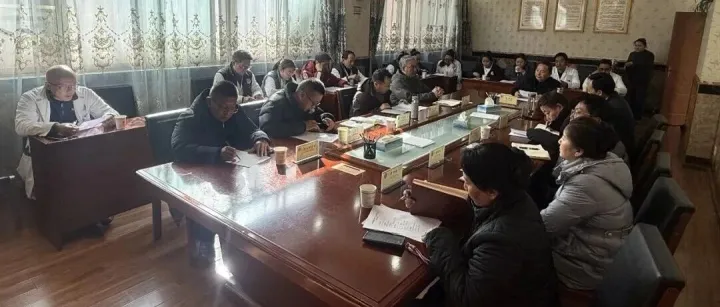 西藏自治區(qū)藏醫(yī)院（西藏自治區(qū)藏醫(yī)藥研究院）組織召開新任職干部集體談話會