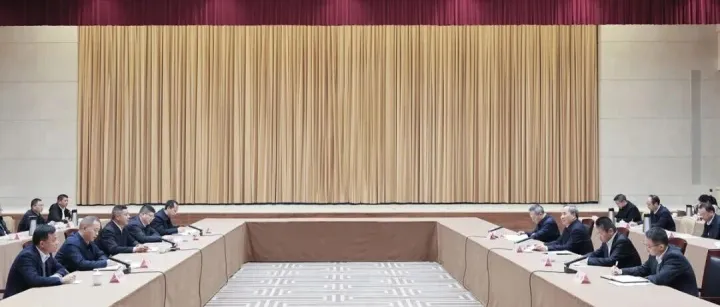 寧波·<em>涼山</em>東西部協(xié)作聯(lián)席會(huì)舉行