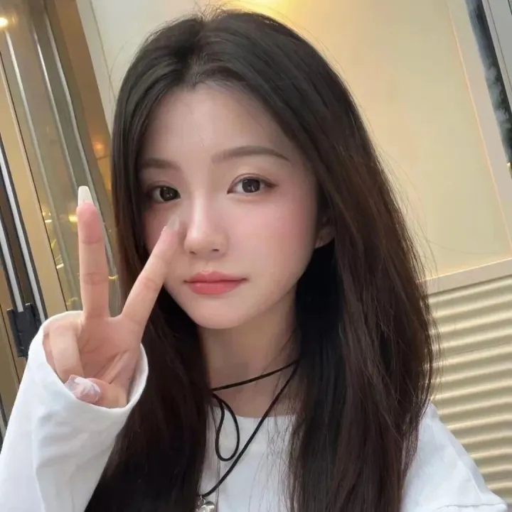 铅山美女！160cm，在做人事，喜欢唱歌！