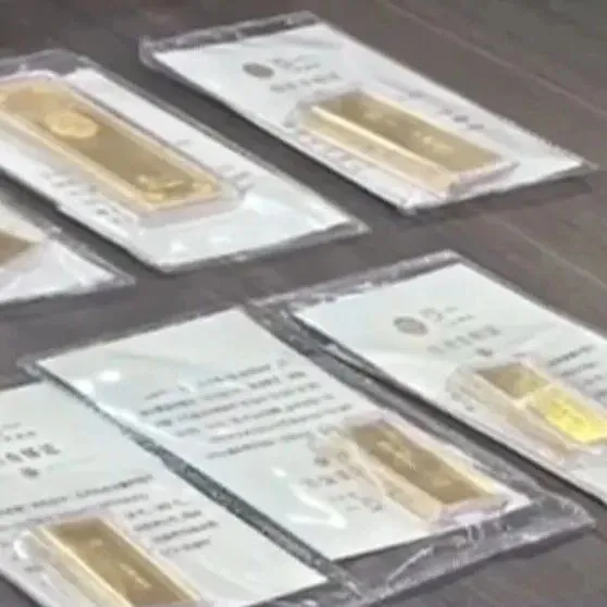 央視曝光一起針對留學生的詐騙案：騙子冒充官方，以“護照被冒用涉嫌違法”為由，用假官方信息層層洗腦，致其專程回國轉賬300多萬元