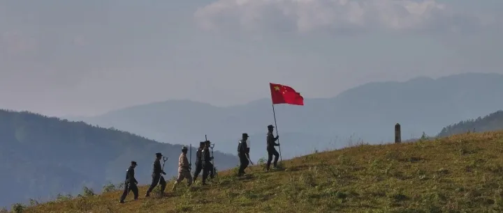 <em>臨滄</em>：我們?cè)谶吘常睾眉遥? loading=