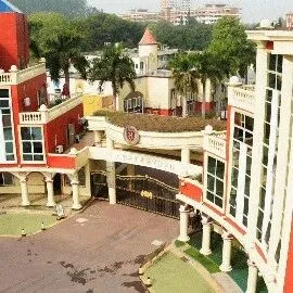 廣州市華美英語(yǔ)實(shí)驗(yàn)學(xué)校國(guó)際部：100%的大學(xué)升學(xué)率、多元升學(xué)路徑