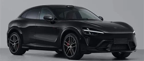 雷军听劝了！小米史上首款黑武士官宣，超1000马力，极速300km/h