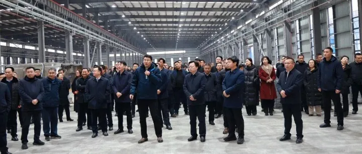 荆门高新区·掇刀区组织开展2025年下半年重点项目拉练观摩——走进航特新能源装备精密制造项目