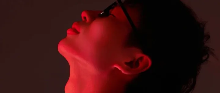 大慶“非著名”脫口秀演員：楊小羊 個(gè)人專場(chǎng)《羊了二正》又來嘍！咩不咩~