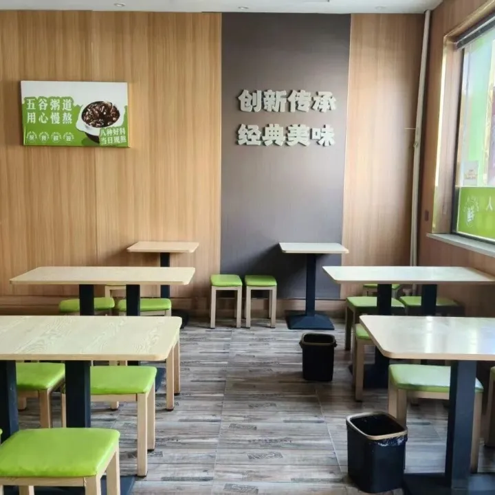 <em>嘉峪關(guān)</em>實(shí)驗(yàn)中學(xué)附近早餐店對(duì)外轉(zhuǎn)讓