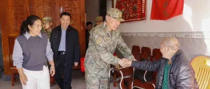 军民同心  共绘乡村振兴新图景——海南省军区首长机关赴乡村调研慰问