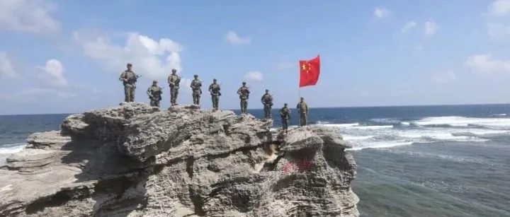 <em>三沙</em>红，蓝色国土最亮丽的一抹红