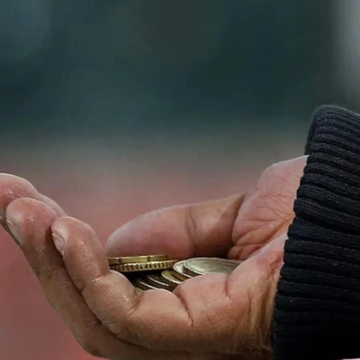 月入數(shù)萬，靠乞討買房買車，阿聯(lián)酋等海灣國家停發(fā)簽證