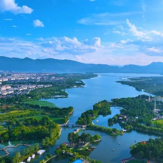 太方便了！草海片區(qū)首次實現(xiàn)“水陸一碼暢游” 購買方式→