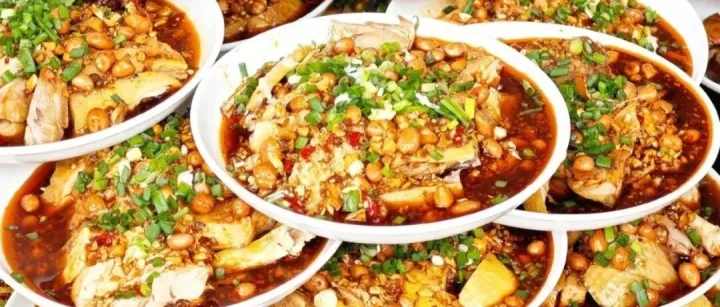 準(zhǔn)備開席！四川人的宴席頂流“九大碗”來了?。ㄎ哪寛?bào)名名額）