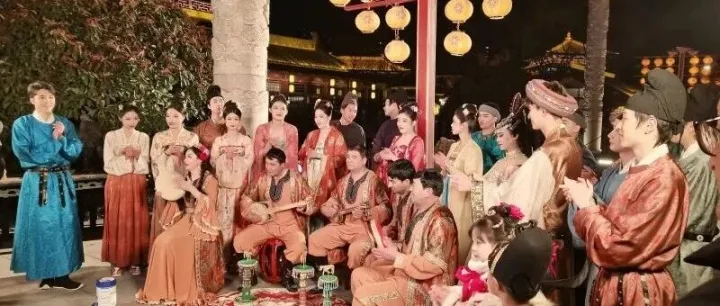 策勒县艺人携“木山羊舞”亮相2026丝路春晚