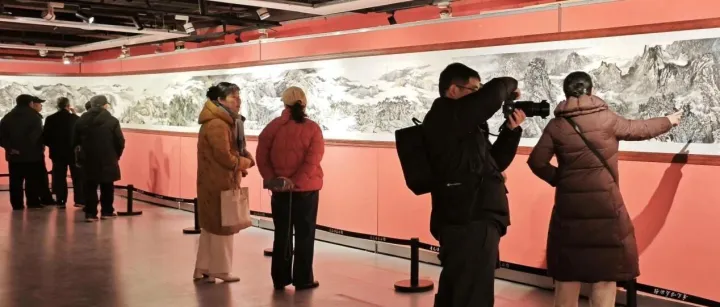 市州动态 | 笔墨绘就千年文脉华章——40米国画长卷《千年蜀道图》在广元揭幕