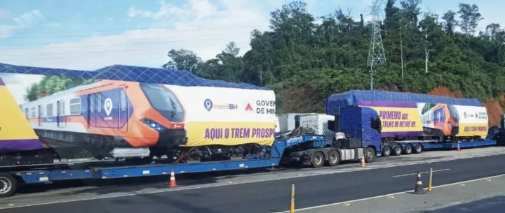 中车长客造！贝洛奥里藏特地铁首列中国列车抵达米纳斯吉拉斯州