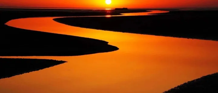 春联同题：法院主评：徐荣前