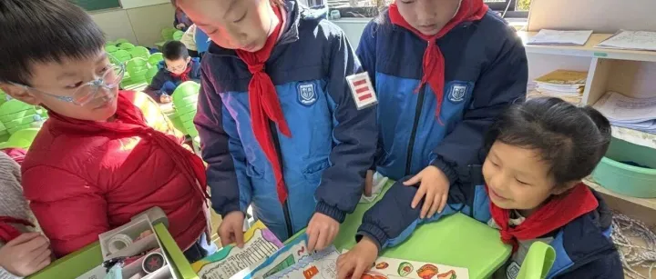 玩转生活数学 践行学思合一 ——铜川学校数学综合实践活动