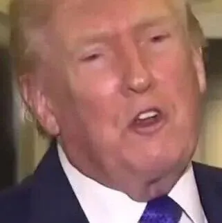 特朗普强调自己在爱泼斯坦案上已洗清嫌疑，称希拉里“精神错乱”