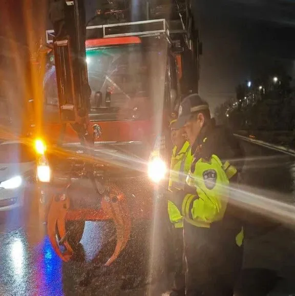 豫皖鄂三省十市联动治超首战告捷