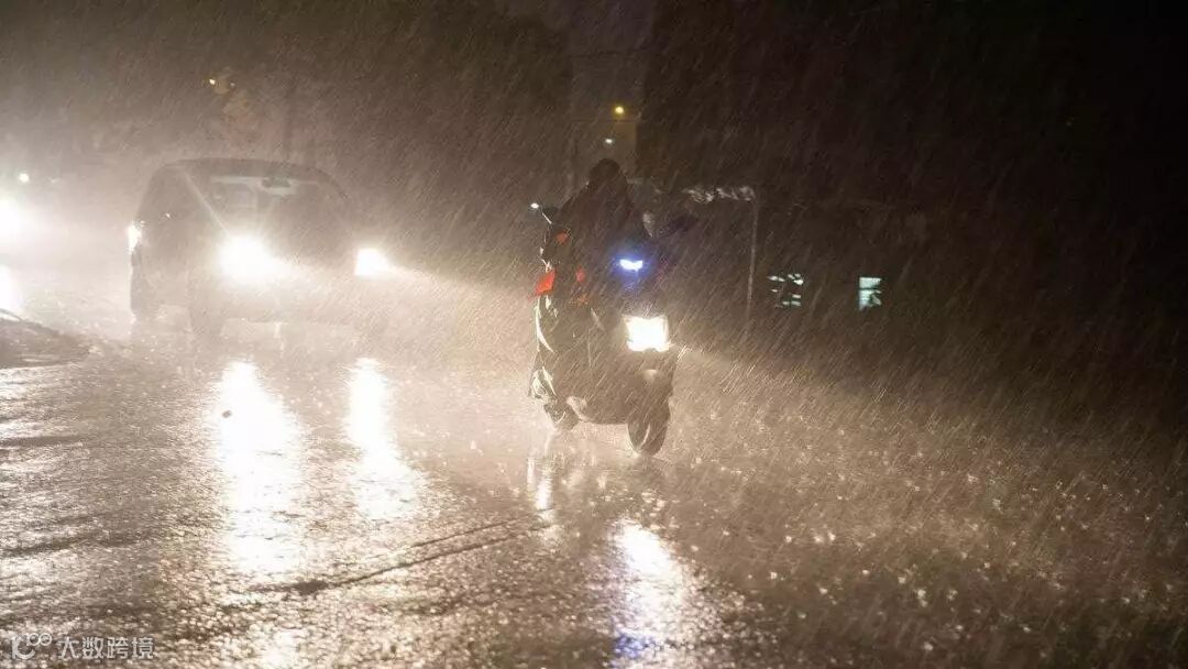 点击查看源网页