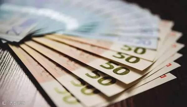 点击查看源网页