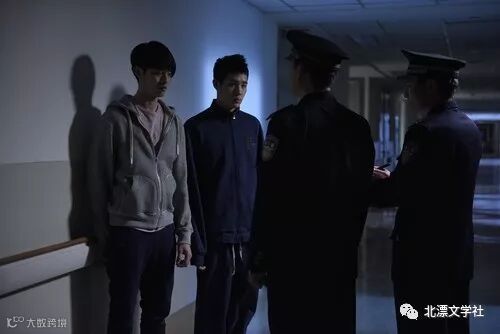 点击查看源网页