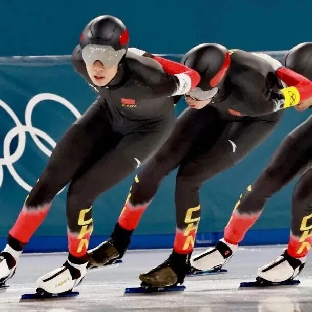创历史！吉林刘瀚彬携队友斩获中国速滑冬奥团体历史首枚奖牌