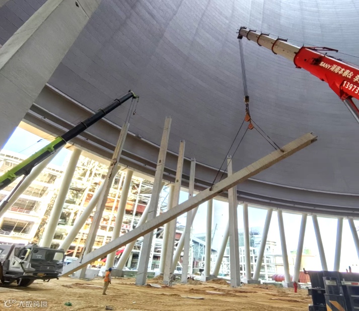使用自平衡吊具实施大型预制构件柱多点起吊.png