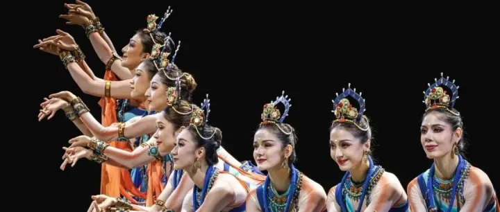 老师，我们舞剧《龟兹》上春晚了！