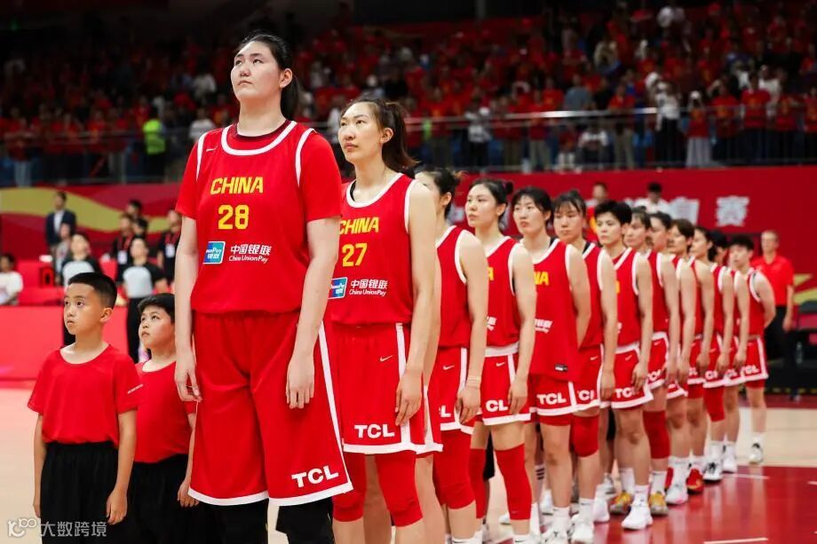 [图]中国女篮热身赛4连胜！中国女篮93-61日本女篮