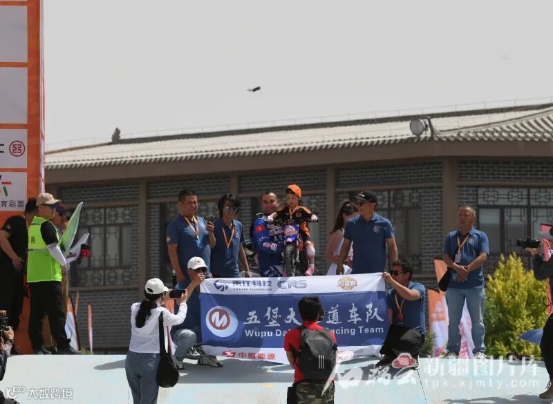 retouch_2025052017430407